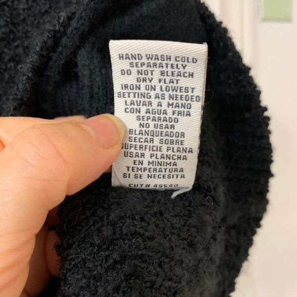 🌷3 for$25🌷ECI New York, US XS, Black V-Neck 3/4 Sleeve Button Detail Cardigan - Picture 8 of 8